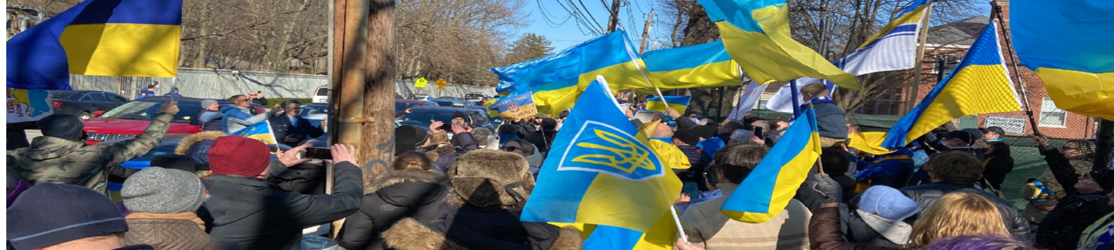 People with Ukrainian flags