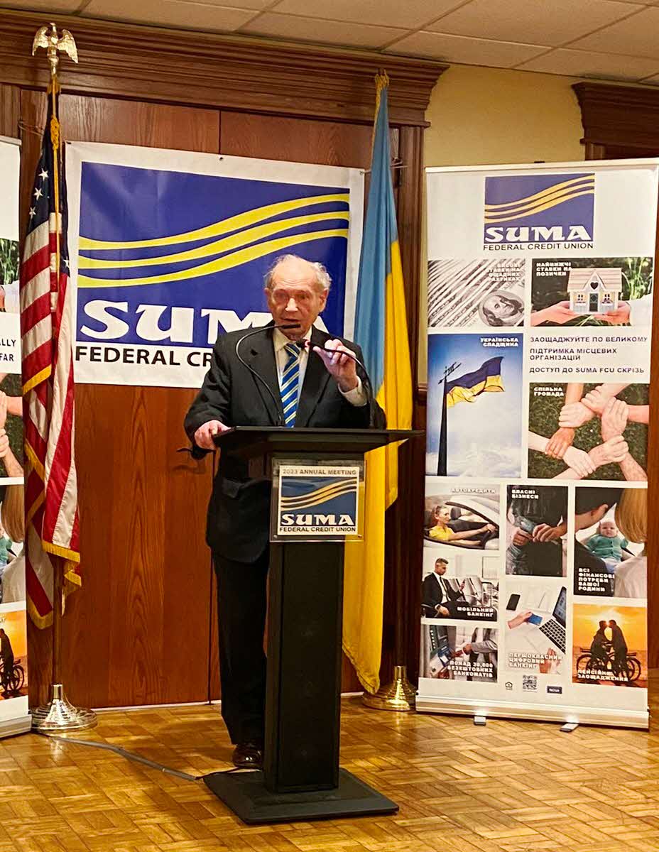 Walter Kozicky making a speech at the annual meeting