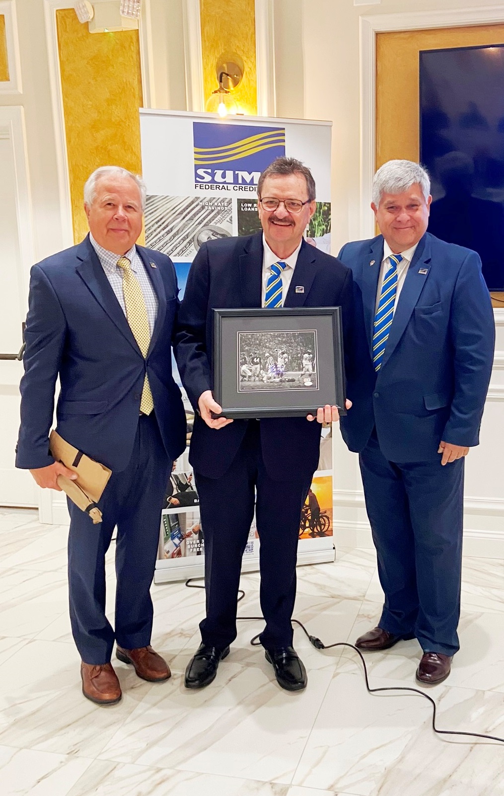 annual meeting - presentation to I. Makarenko photo